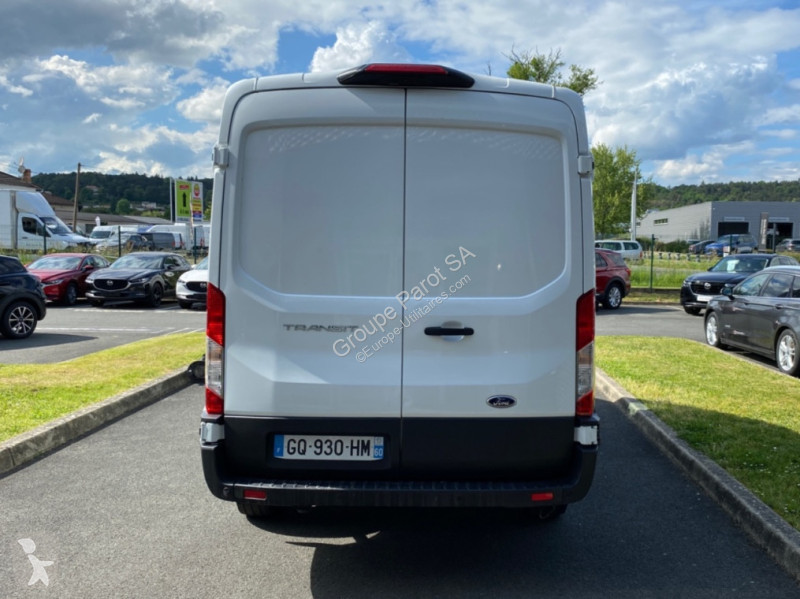 Autoutilitară Ford P350 L2H2 2.0 EcoBlue 130ch...