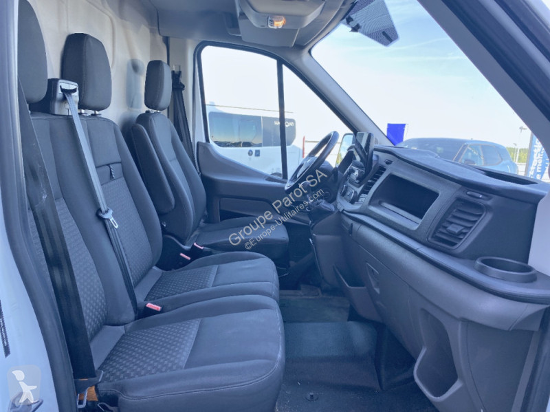 Véhicule utilitaire Ford P350 L4H3 2.0 EcoBlue...