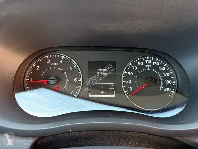 Véhicule utilitaire Renault T33 2.3 DCI 135PK...