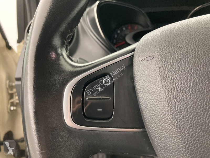 Veicolo commerciale Renault Captur TCe 150 FAP EDC