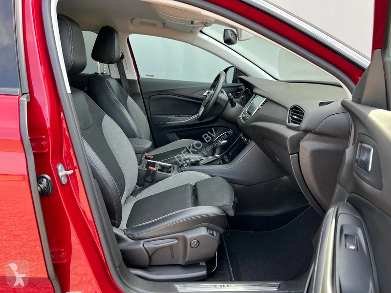 Autoutilitară Opel 1.2 Turbo Business Executive...