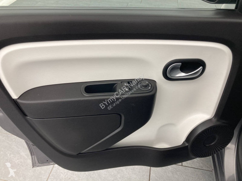 Veicolo commerciale Renault Twingo III SCe 65