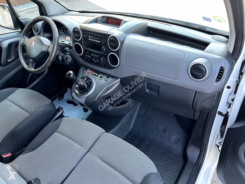 Užitkové vozidlo Peugeot Standard 1.6 Bluehdi...