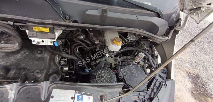 Véhicule utilitaire Peugeot