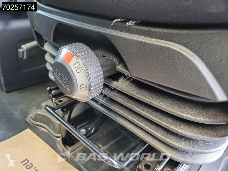 Veicolo commerciale Iveco 70C18 3.0L Bi-Temp...