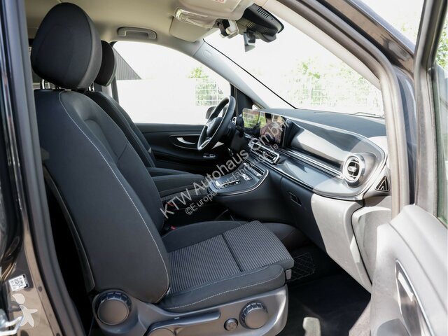 Bedrijfswagen Mercedes