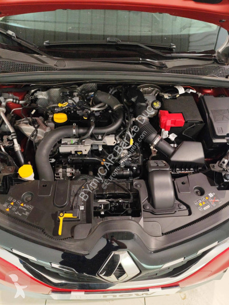 عربة نفعية Renault Captur TCe 90