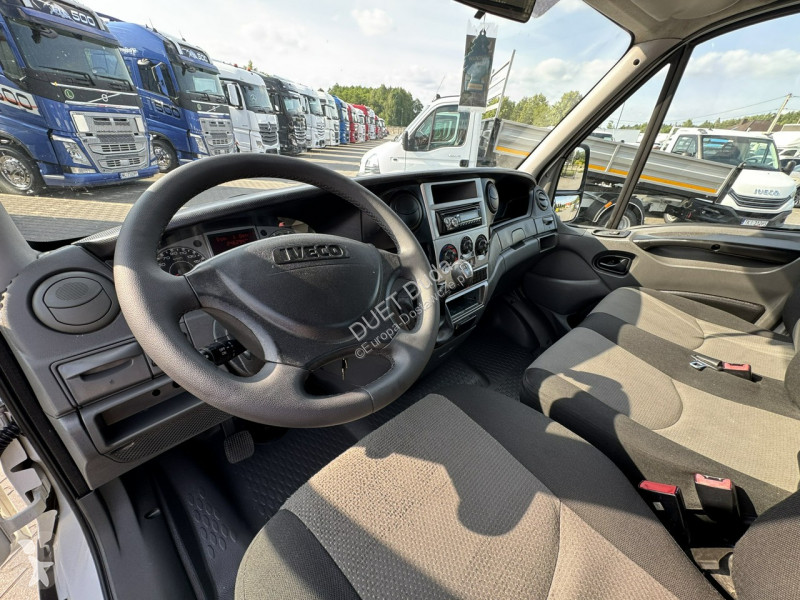 Autoutilitară Iveco 50C18 V
