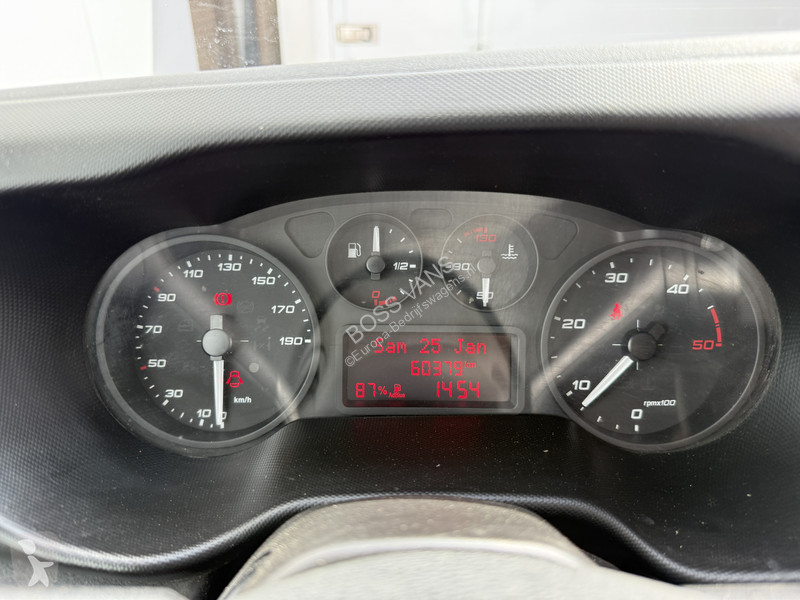 Veículo utilitário Iveco 35S14 2.3 L2H2 Dubbele...