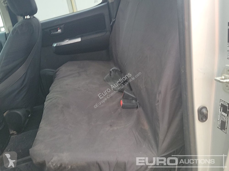 Furgoneta Toyota Hilux