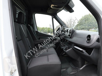Véhicule utilitaire Mercedes 317 CDI...