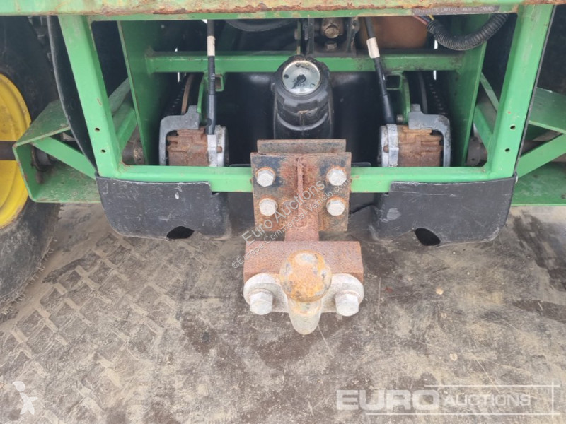 Furgoneta John Deere AMT626