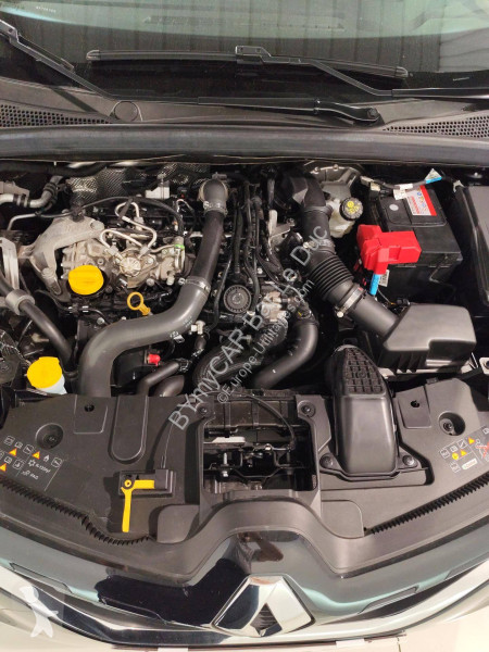 Autoutilitară Renault Captur TCe 140 - 21