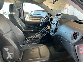 Autoutilitară Mercedes 116...