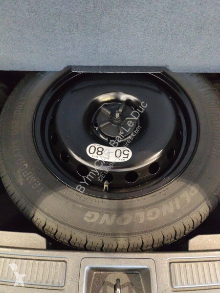 Veicolo commerciale Renault Austral full hybrid...