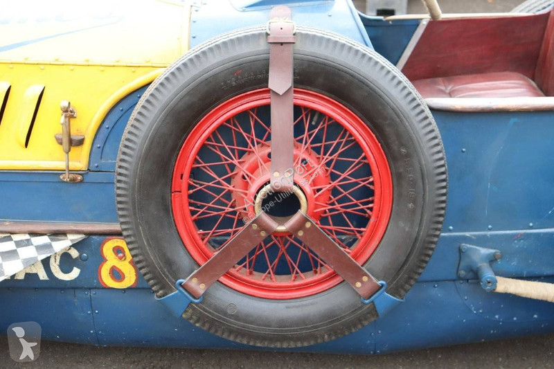 Furgoneta Pontiac  Special 8
