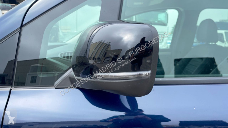 Autoutilitară Mercedes 200 45 kWh