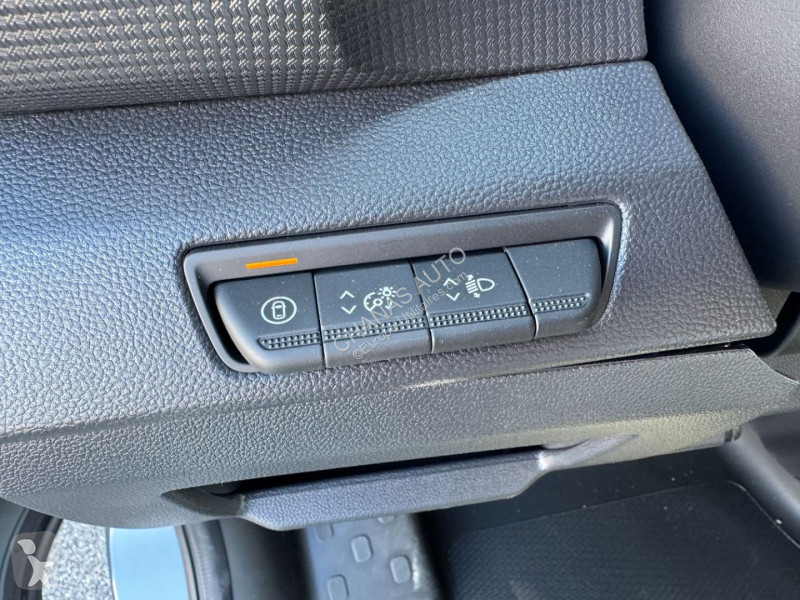 Véhicule utilitaire Renault CA L2H1 3T BLUE DCI...