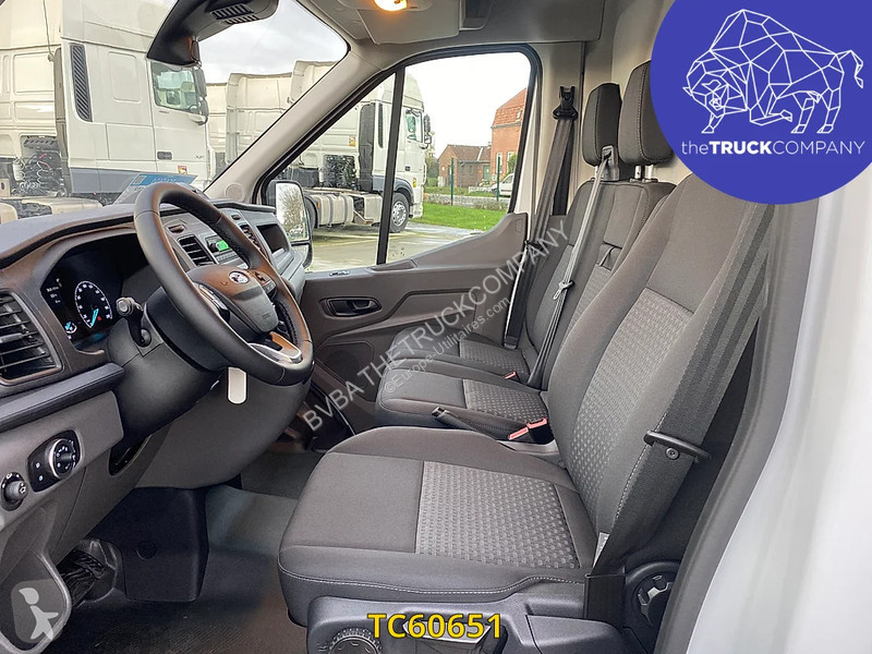 عربة نفعية Ford 130.35 L2H2 - AUTOMATIC GEARBOX...