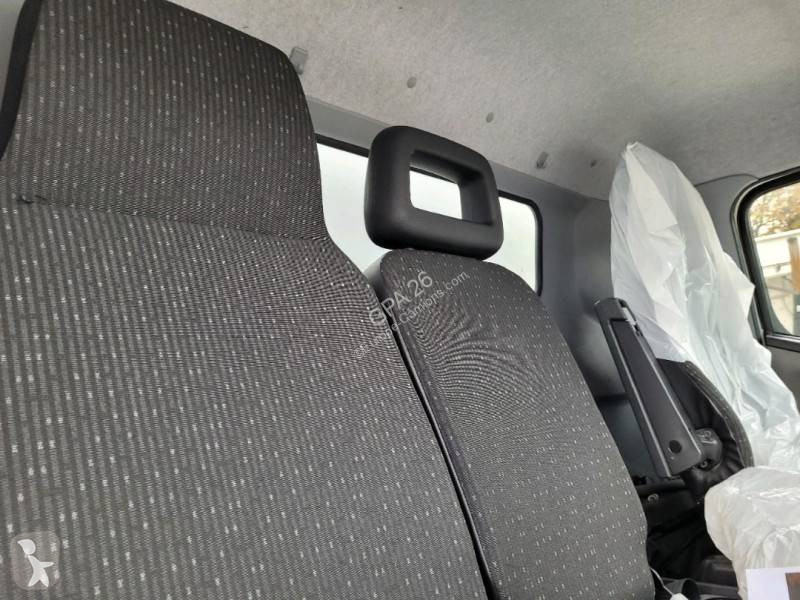 Samochód dostawczy Fuso