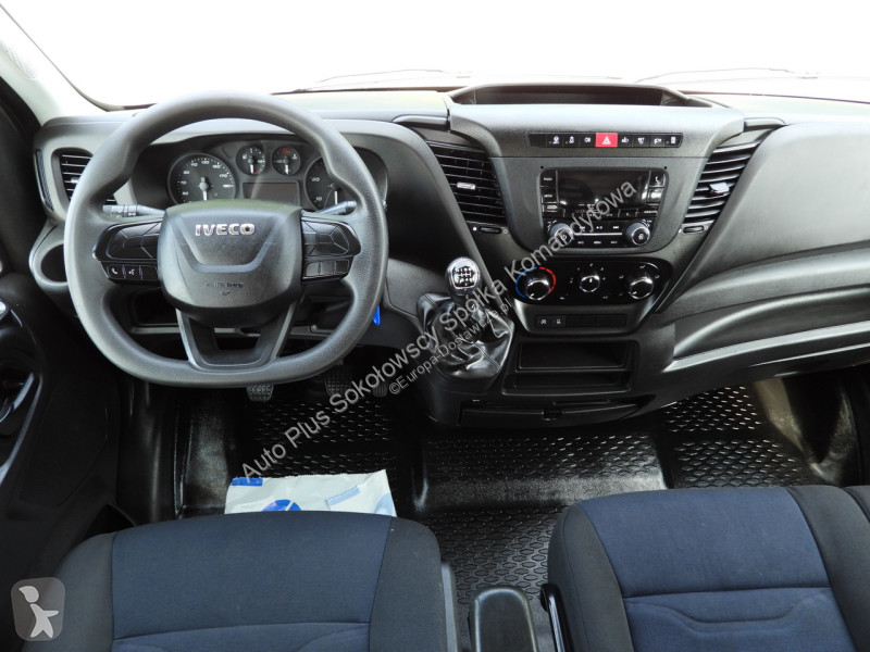 Samochód dostawczy Iveco 35S12 DAILY