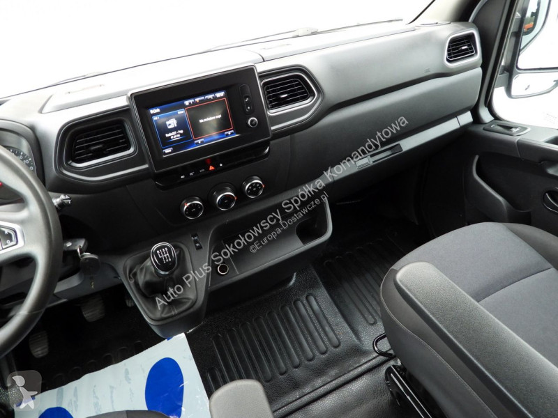 Samochód dostawczy Renault  MASTER