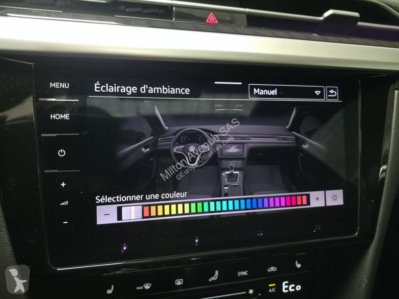 Véhicule utilitaire Volkswagen ARTEON Shooting...