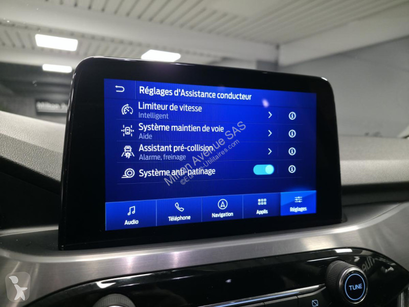 Samochód dostawczy Ford KUGA 1.5 EcoBlue - 120...