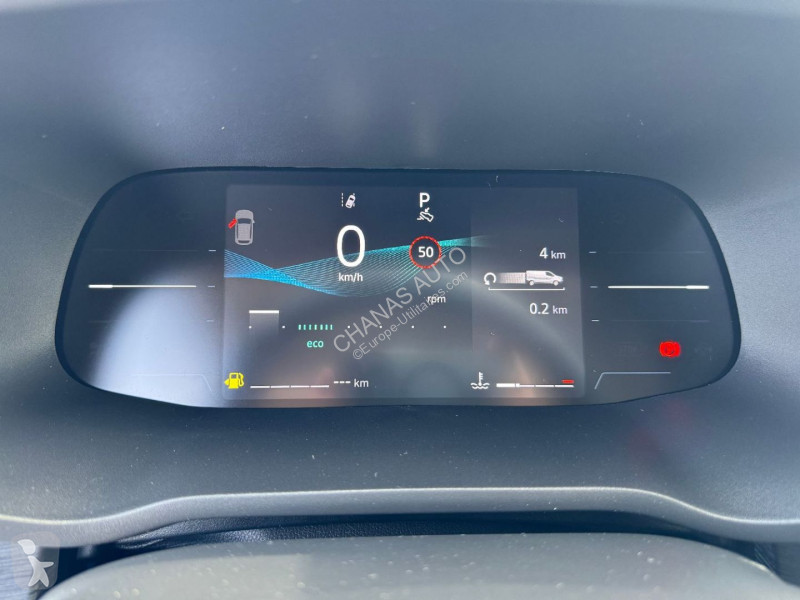 Véhicule utilitaire Renault L2H1 3T BLUE DCI...