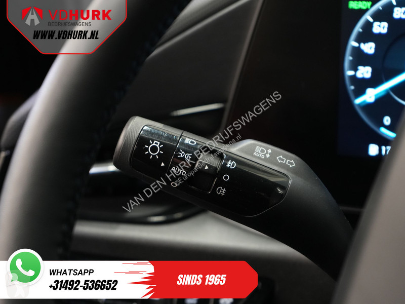 Samochód dostawczy KIA 1.6 GDi PHEV Executive...