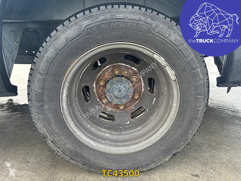 Iveco 35C15V12 Double cab 7 places Transporter