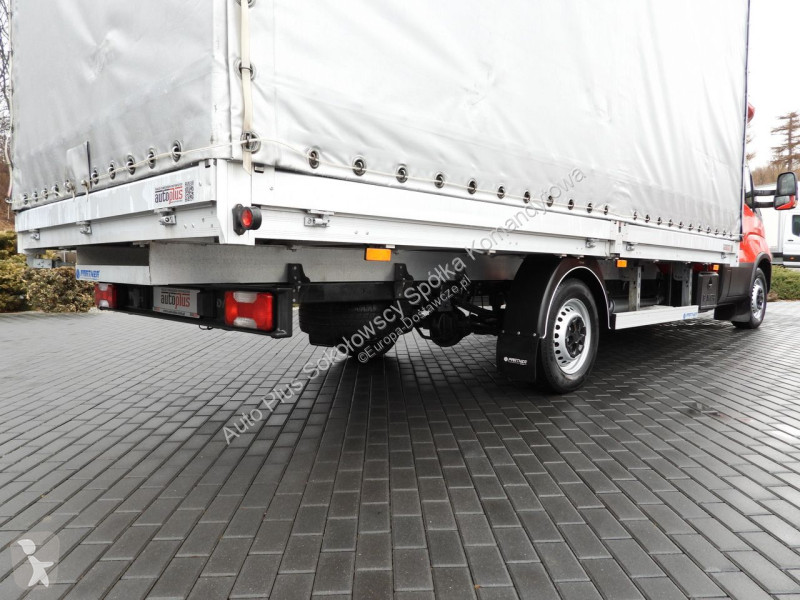Furgoneta Iveco 35S18 DAILY
