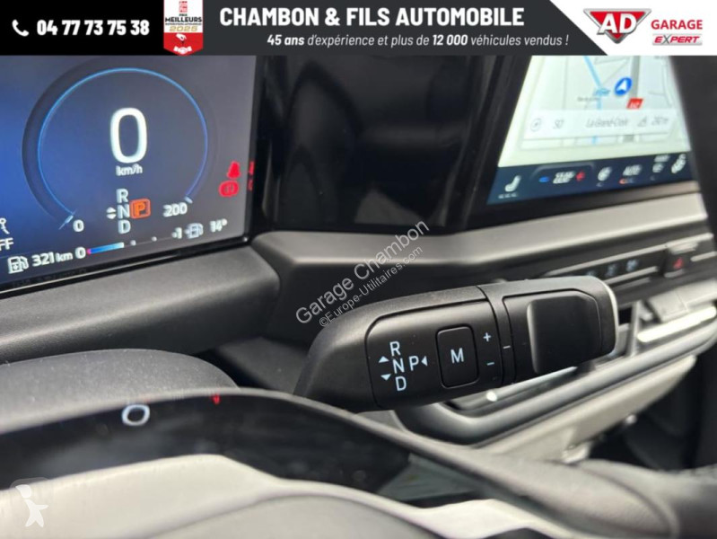 عربة نفعية Ford CABINE APPROFONDIE CA 320 L2H1...