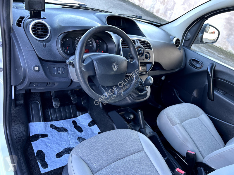 عربة نفعية Renault Maxi Grand Volume 1.5 Blue...