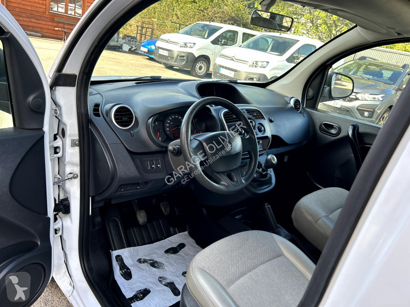 عربة نفعية Renault Maxi Grand Volume 1.5 Blue...