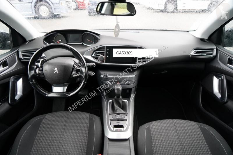 Samochód dostawczy Peugeot 308 1.5 BlueHDi ACTIVE