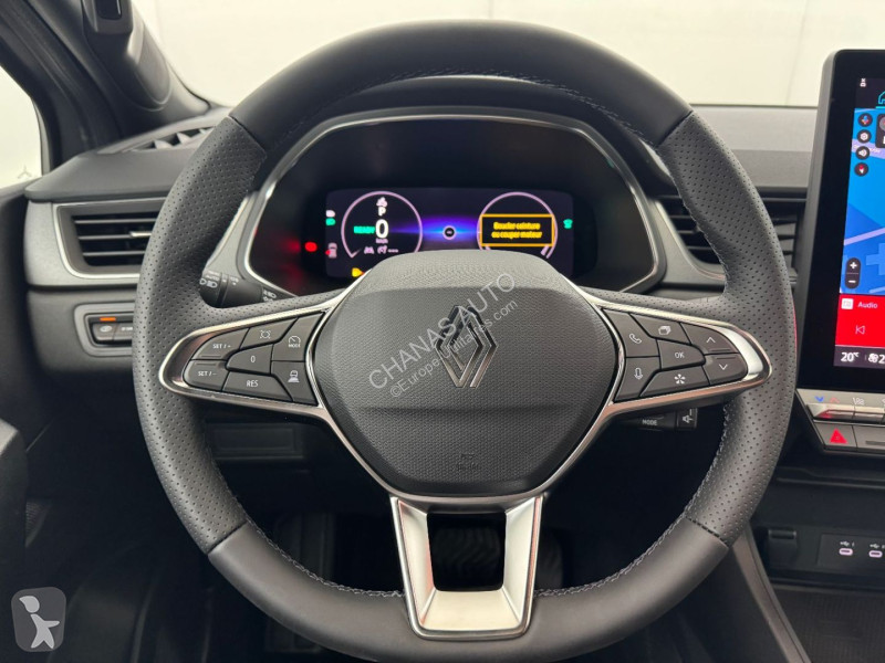 عربة نفعية Renault E-Tech full hybrid 160 ch...