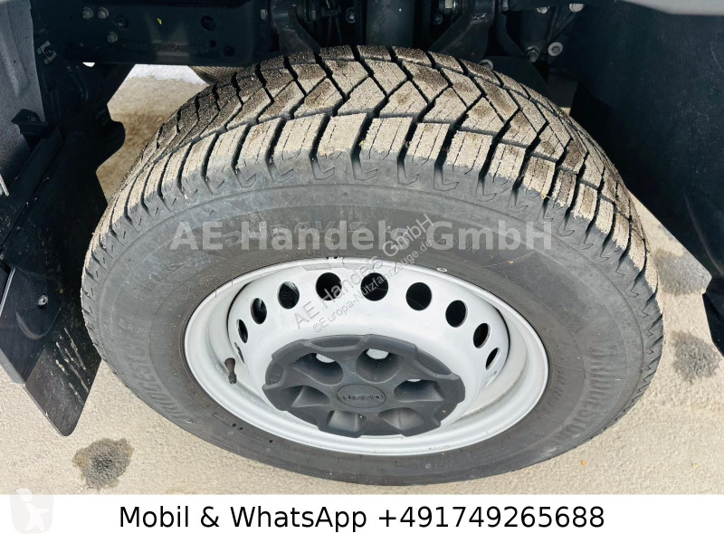 Iveco 35-140 Roadrunner 29m Möbellift *Funk...