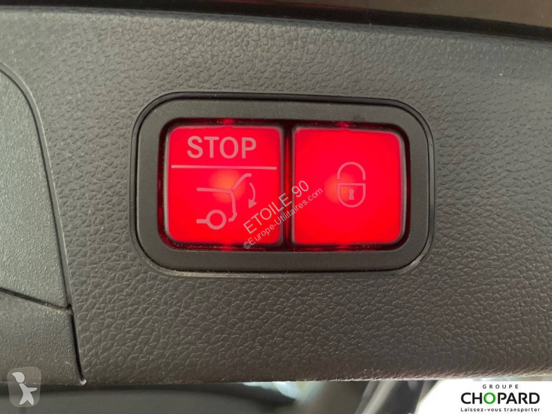 Veicolo commerciale Mercedes GLC 300 e...