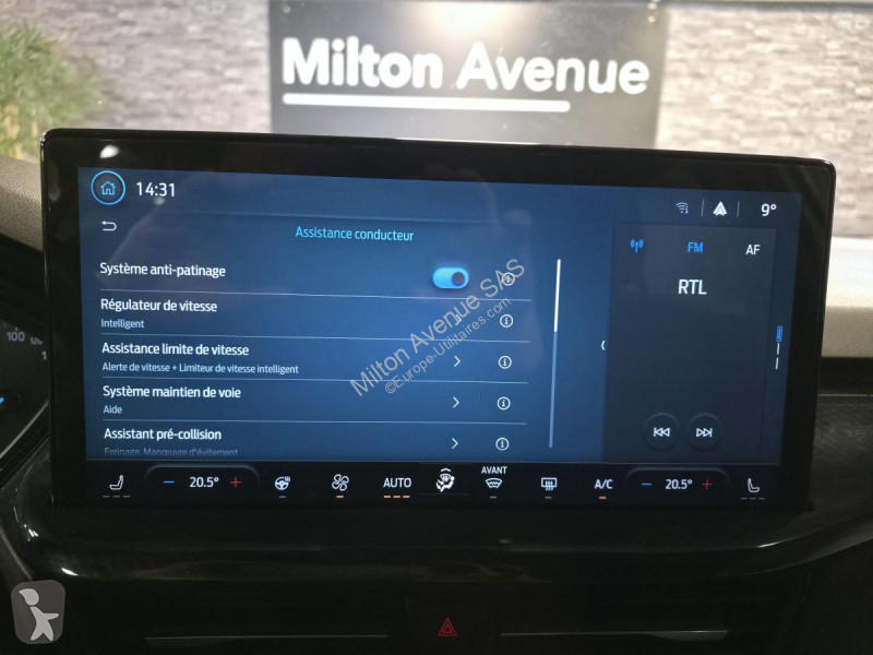 Véhicule utilitaire Ford FOCUS 1.0 EcoBoost...