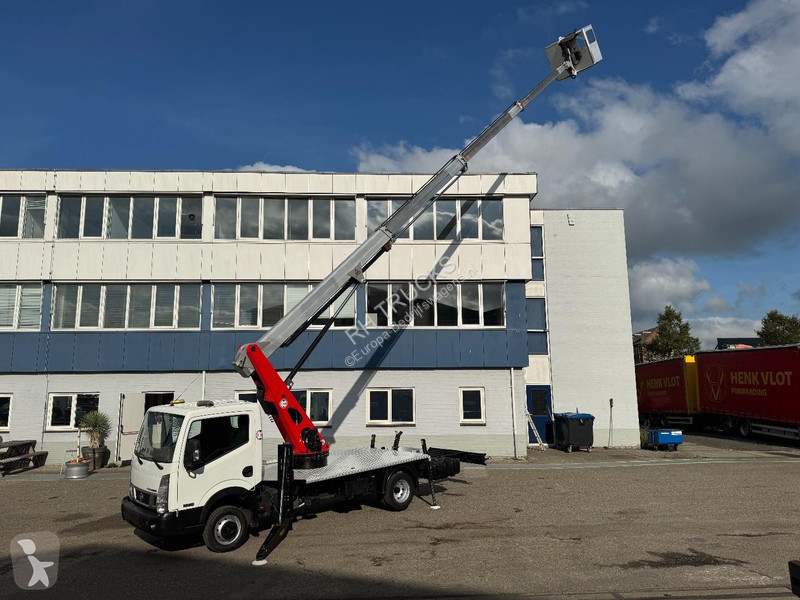 Furgoneta Nissan PALFINGER HOOGWERKER 20 METER...