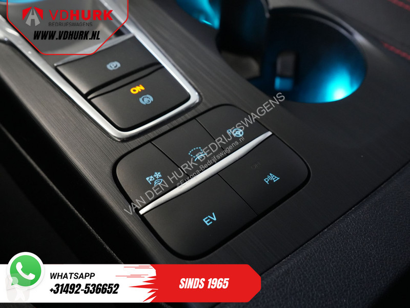 عربة نفعية Ford 2.5 PHEV 225 pk ST-Line LED/...