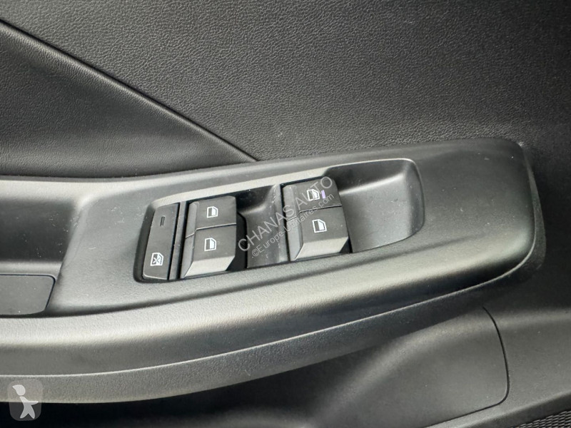 Samochód dostawczy MG 1.5 L Hybrid+ 195 ch Luxury