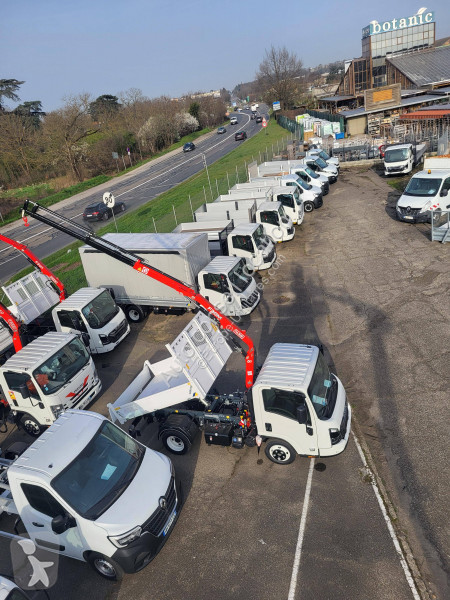 Furgoneta Isuzu PLATEAU+GRUE FASSI F30M.0.23...