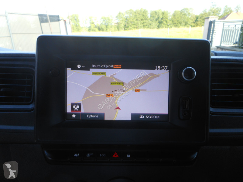 Véhicule utilitaire Renault Châssis Cabine...