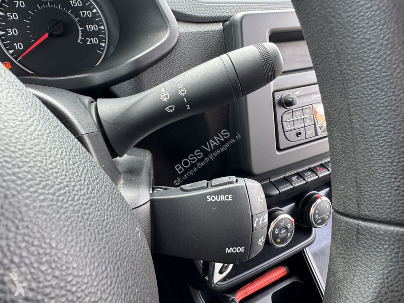 Véhicule utilitaire Renault 1.5 dCi 75pk L1...