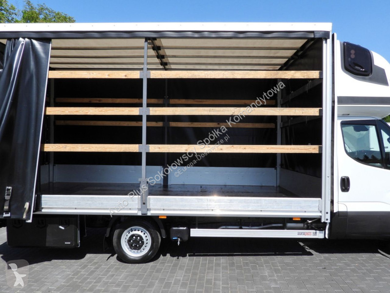 Furgoneta Iveco 35S18 DAILY