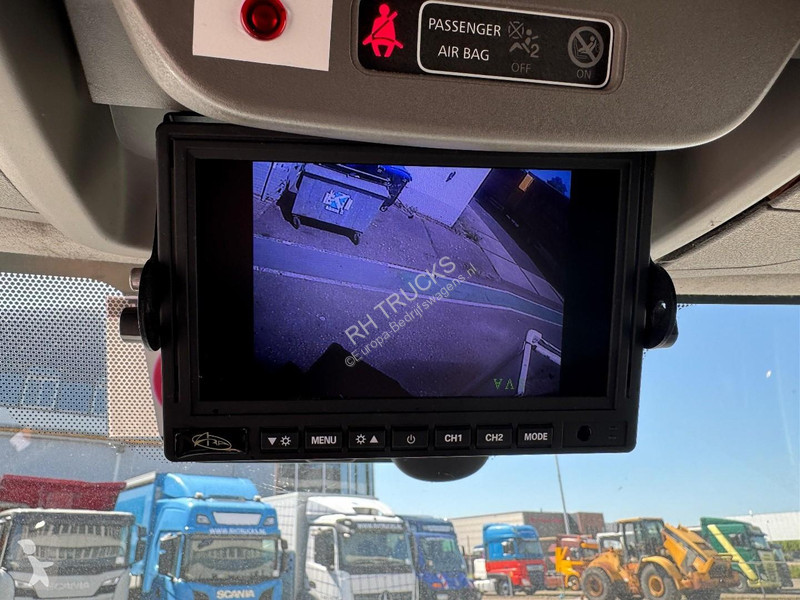 Renault + KLUBB 12,5 METER WORKING HEIGHT...