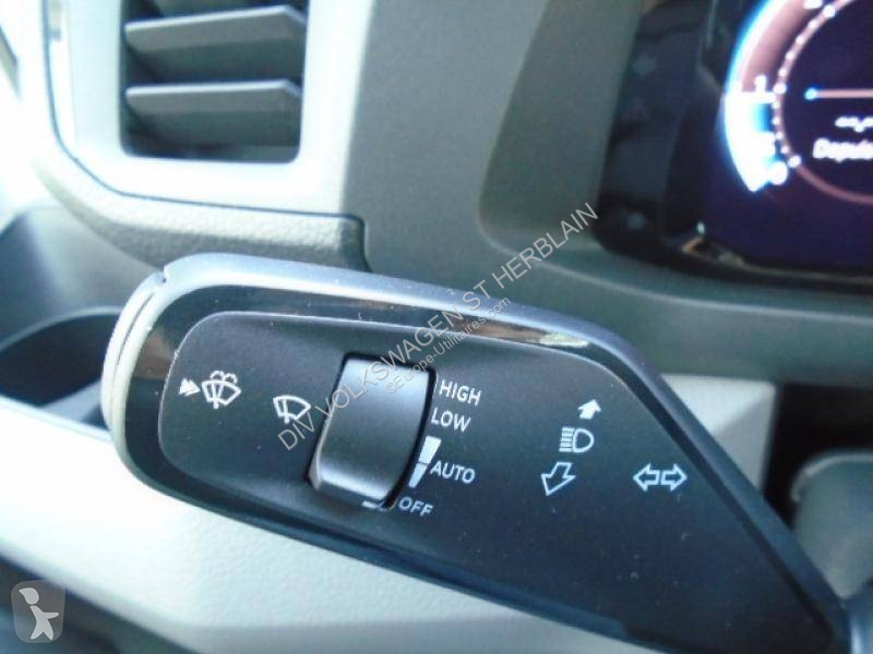 Volkswagen CRAFTER VAN 30 L3H3 2.0 TDI 140 CH van