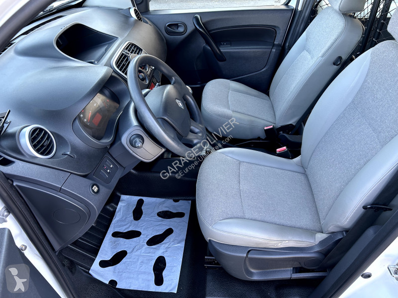 عربة نفعية Renault Maxi Grand Volume 1.5 Blue...